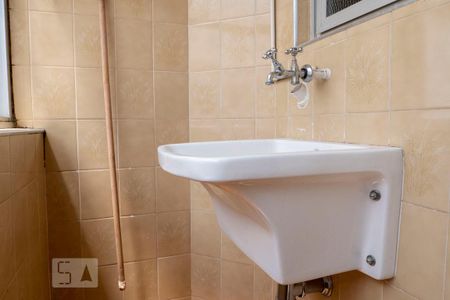 Apartamento à venda com 65m², 2 quartos e 1 vagaÁrea de Serviço