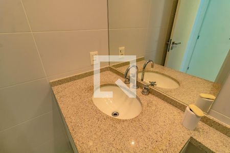 Apartamento para alugar com 66m², 2 quartos e 1 vagaBanheiro 