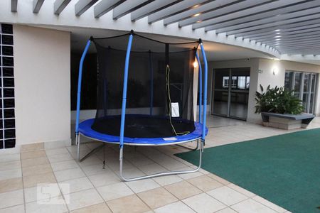 Apartamento para alugar com 64m², 2 quartos e 2 vagasÁrea Comum - Playground