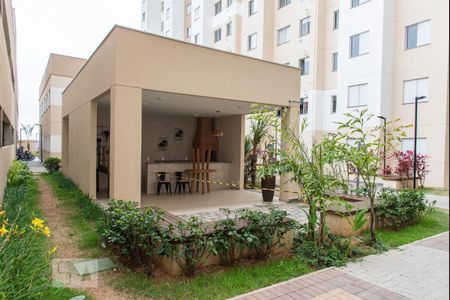 Apartamento à venda com 42m², 1 quarto e sem vaga Apartamento à venda com 42m², 1 quarto e sem vagaChurrasqueira