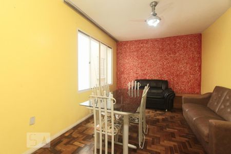 Apartamento para alugar com 70m², 2 quartos e sem vagaSALA