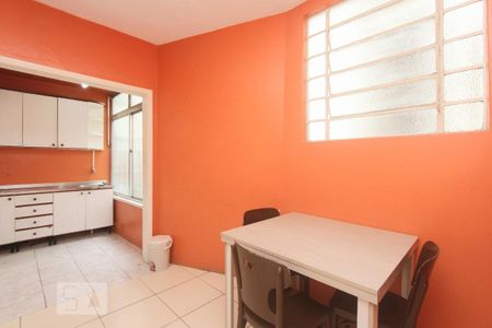 Apartamento para alugar com 70m², 2 quartos e sem vagaCOZINHA