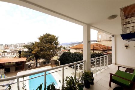 Casa à venda com 160m², 4 quartos e sem vagaVista