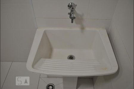 Apartamento para alugar com 28m², 1 quarto e sem vagaCozinha/Área de serviço - Tanque