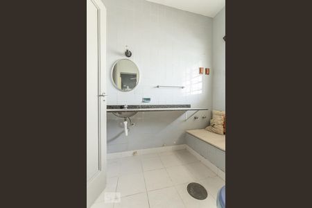 Apartamento à venda com 190m², 3 quartos e sem vagaBanheiro Social