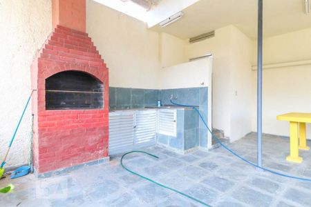 Apartamento à venda com 70m², 2 quartos e sem vagaÁrea comum - Churrasqueira