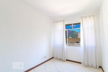Sala de apartamento à venda com 2 quartos, 70m² em Vila Isabel, Rio de Janeiro