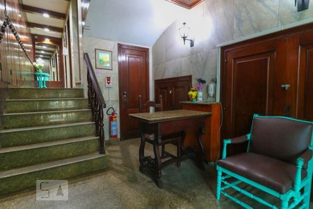 Apartamento à venda com 70m², 2 quartos e sem vagaHall de Entrada