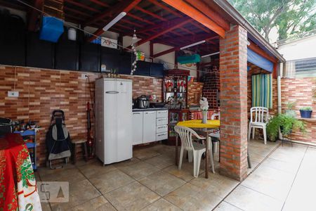 Apartamento à venda com 117m², 2 quartos e sem vagaQuintal