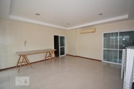Apartamento para alugar com 90m², 3 quartos e 2 vagasÁrea comum - Salão de festas