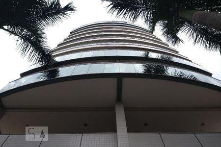 Apartamento para alugar com 90m², 3 quartos e 2 vagas Apartamento para alugar com 90m², 3 quartos e 2 vagasFachada do bloco