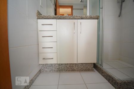 Apartamento para alugar com 90m², 3 quartos e 2 vagasBanheiro Social