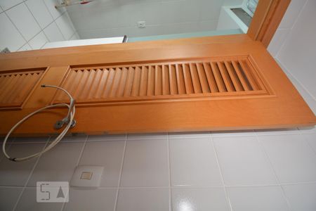Apartamento para alugar com 90m², 3 quartos e 2 vagasBanheiro de Serviço