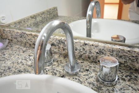 Apartamento para alugar com 90m², 3 quartos e 2 vagasBanheiro Social - Torneira