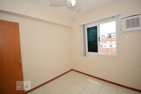 Apartamento para alugar com 90m², 3 quartos e 2 vagasQuarto 2