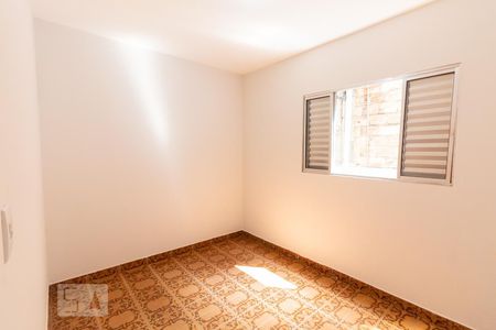 Quarto 2 de casa para alugar com 2 quartos, 80m² em Jardim Matarazzo, São Paulo