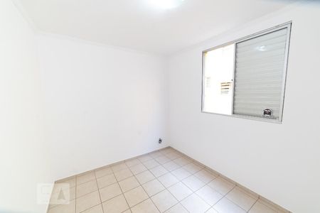 Apartamento para alugar com 74m², 3 quartos e 1 vaga Apartamento para alugar com 74m², 3 quartos e 1 vagaQuarto 2 01