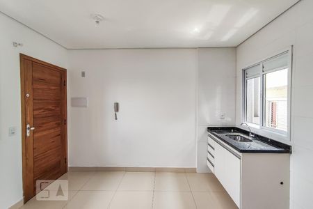 Sala e Cozinha de apartamento para alugar com 2 quartos, 40m² em Vila Esperança, São Paulo