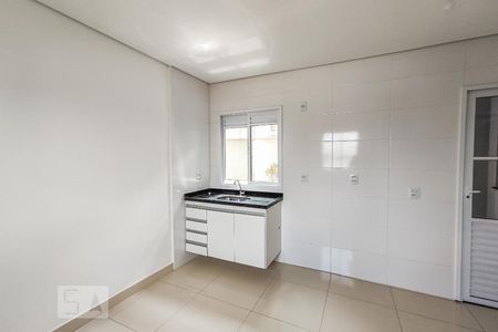 Sala e Cozinha de apartamento para alugar com 2 quartos, 40m² em Vila Esperança, São Paulo