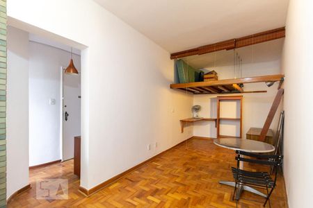 Studio de kitnet/studio para alugar com 1 quarto, 37m² em República, São Paulo