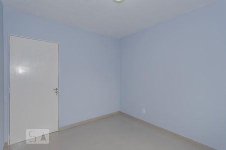 Quarto de apartamento para alugar com 1 quarto, 37m² em Jardim Itu-sabará, Porto Alegre