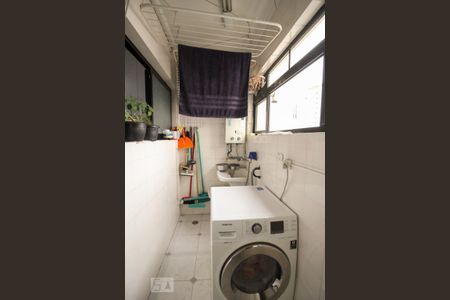 Apartamento para alugar com 85m², 3 quartos e 2 vagas Apartamento para alugar com 85m², 3 quartos e 2 vagasÁrea de Serviço