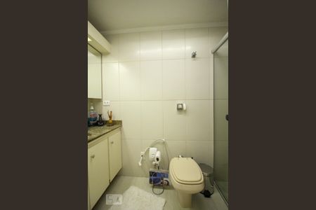 Apartamento para alugar com 85m², 3 quartos e 2 vagas Apartamento para alugar com 85m², 3 quartos e 2 vagasBanheiro
