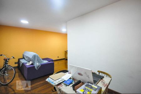 Sala de casa à venda com 3 quartos, 426m² em Vila Progredior, São Paulo