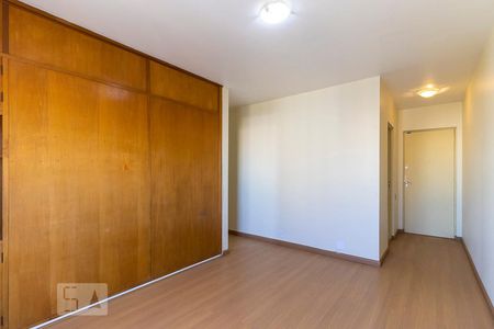 Sala de apartamento para alugar com 1 quarto, 62m² em Centro, Campinas
