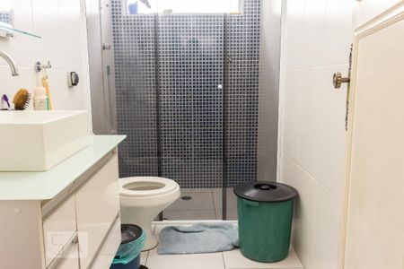 Casa para alugar com 300m², 4 quartos e 2 vagasBanheiro Social