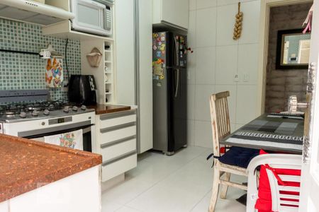 Casa para alugar com 300m², 4 quartos e 2 vagasCozinha