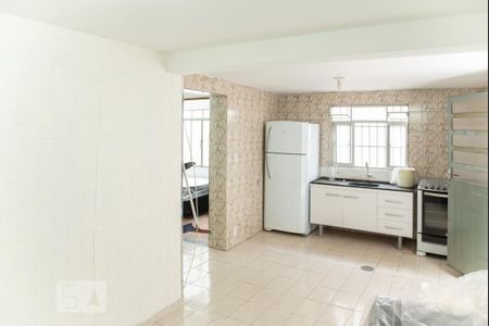 Casa à venda com 250m², 7 quartos e 5 vagas Casa à venda com 250m², 7 quartos e 5 vagasCozinha 2