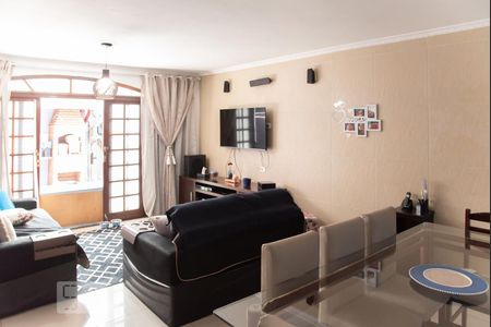 Sala de casa à venda com 7 quartos, 250m² em Jardim São Carlos (zona Leste), São Paulo