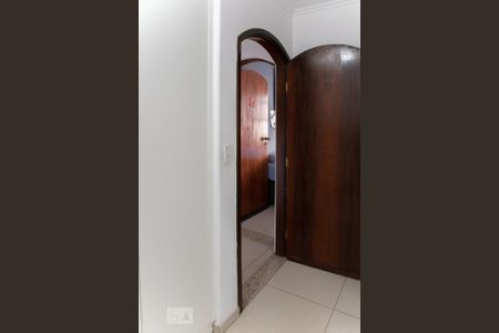 Casa à venda com 250m², 7 quartos e 5 vagas Casa à venda com 250m², 7 quartos e 5 vagasQuarto 4