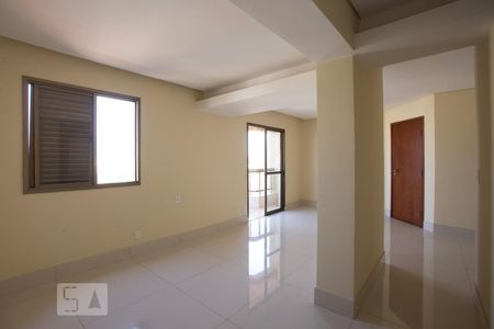 Sala de apartamento para alugar com 2 quartos, 90m² em Centro, Ribeirão Preto