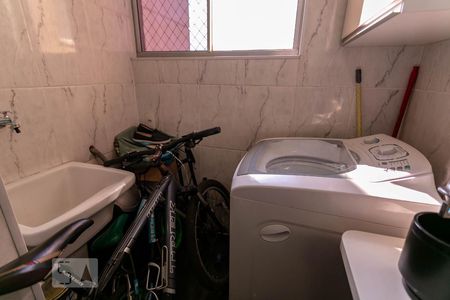 Apartamento à venda com 73m², 3 quartos e 1 vagaÁrea de Serviço