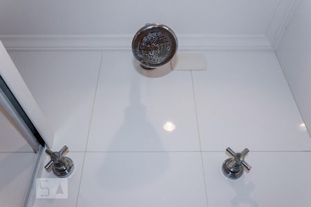 Apartamento à venda com 210m², 3 quartos e 3 vagasBanheiro da Suíte 2