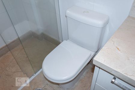 Apartamento à venda com 210m², 3 quartos e 3 vagasBanheiro da Suíte 2