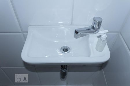 Apartamento à venda com 210m², 3 quartos e 3 vagasBanheiro de Serviço