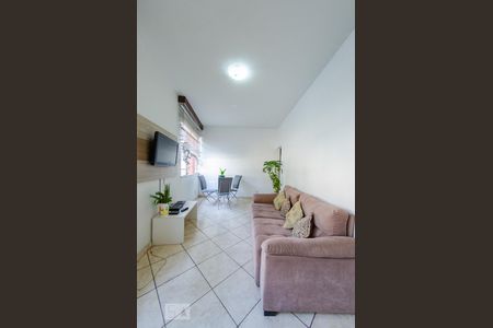 Sala de apartamento à venda com 3 quartos, 96m² em Alto Barroca, Belo Horizonte