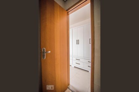 Apartamento para alugar com 46m², 2 quartos e 1 vaga Apartamento para alugar com 46m², 2 quartos e 1 vagaBanheiro Suite