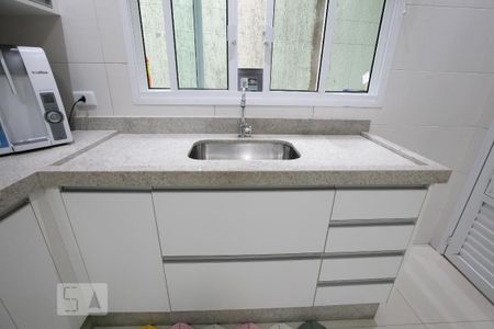 Casa para alugar com 75m², 2 quartos e 1 vagaPia