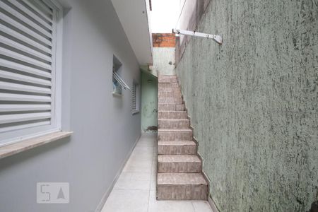Casa para alugar com 75m², 2 quartos e 1 vagaQuintal