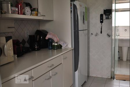 Apartamento à venda com 90m², 2 quartos e 1 vagaCozinha