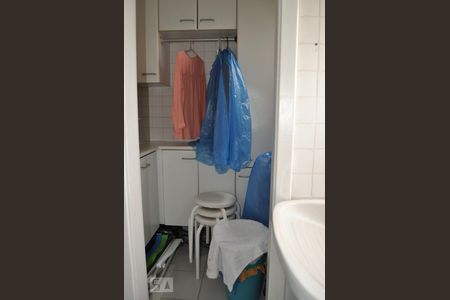 Apartamento à venda com 90m², 2 quartos e 1 vagaÁrea de serviço - despensa