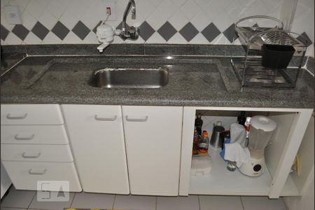 Apartamento à venda com 90m², 2 quartos e 1 vagaCozinha