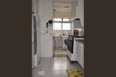 Apartamento à venda com 90m², 2 quartos e 1 vagaCozinha