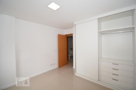 Apartamento à venda com 70m², 2 quartos e 1 vagaSuíte