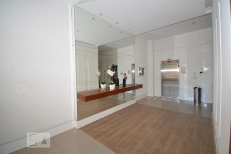 Apartamento à venda com 70m², 2 quartos e 1 vagaHall de Entrada