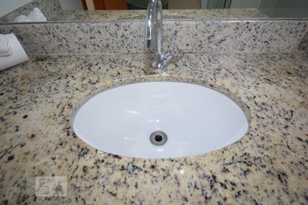 Apartamento à venda com 70m², 2 quartos e 1 vagaBanheiro da Suíte
